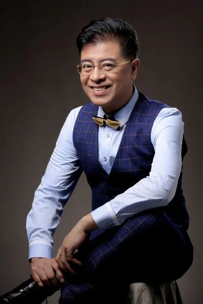 陆鸣：全能治疗核心，生存回血，灵活配队攻略